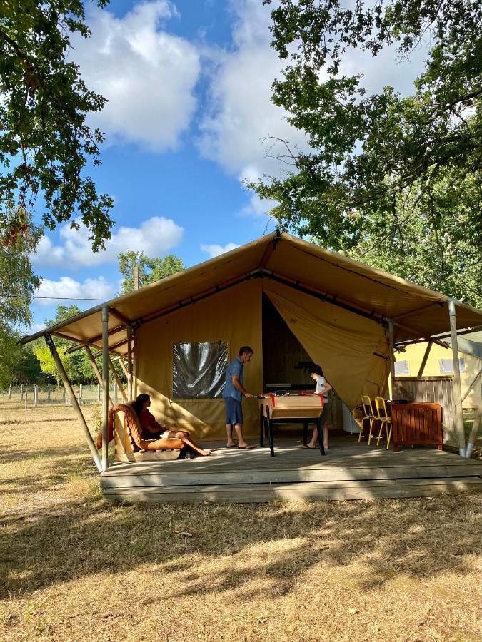 Camping La Kahute - Tente Lodge Au Coeur De La Foret Carcans Esterno foto
