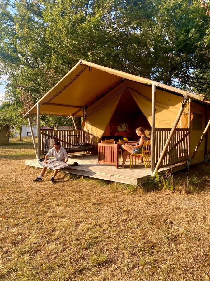Camping La Kahute - Tente Lodge Au Coeur De La Foret Carcans Esterno foto
