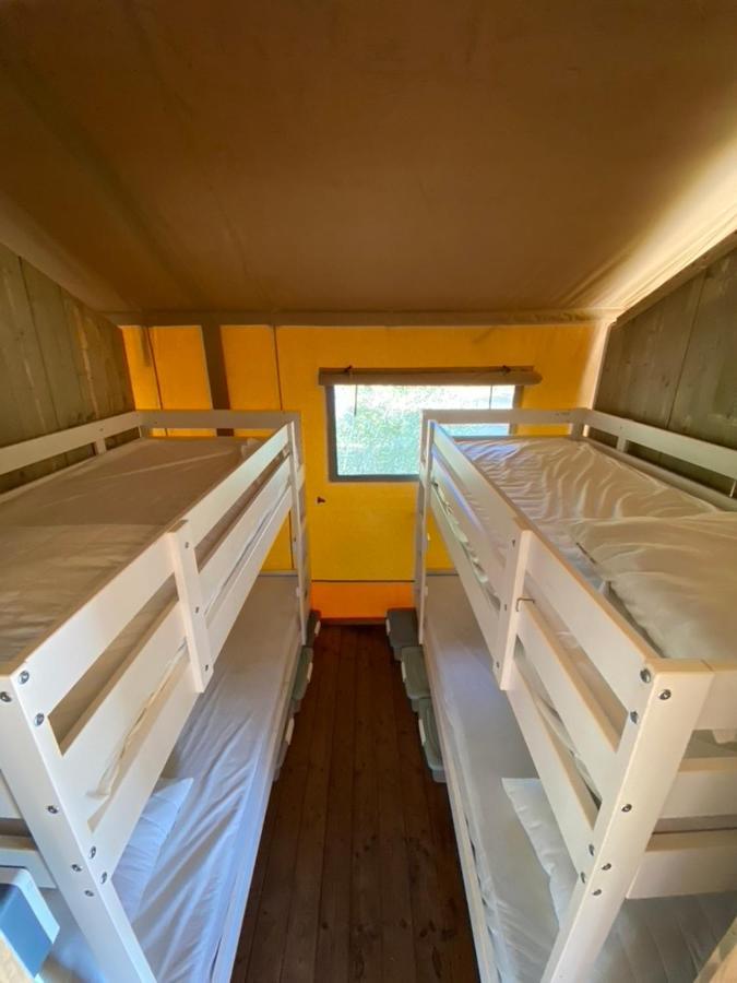 Camping La Kahute - Tente Lodge Au Coeur De La Foret Carcans Esterno foto