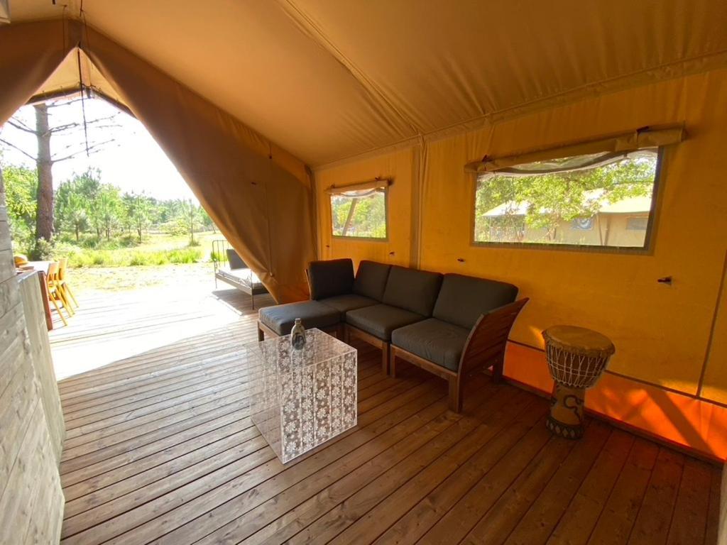 Camping La Kahute - Tente Lodge Au Coeur De La Foret Carcans Esterno foto