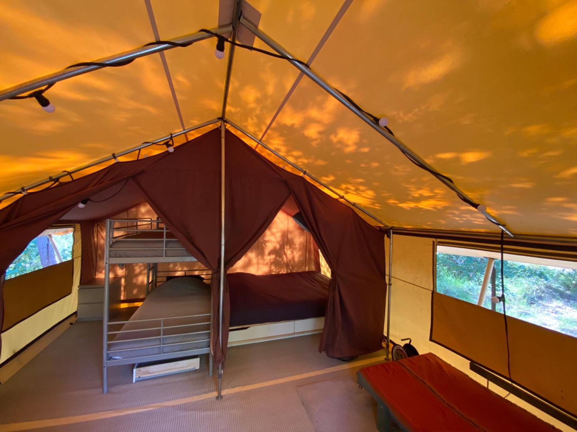 Camping La Kahute - Tente Lodge Au Coeur De La Foret Carcans Esterno foto