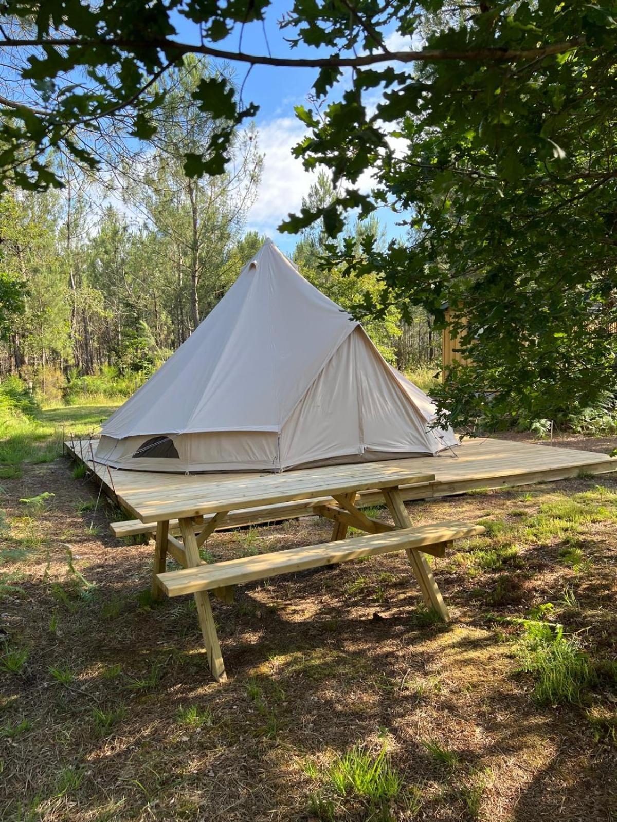 Camping La Kahute - Tente Lodge Au Coeur De La Foret Carcans Esterno foto